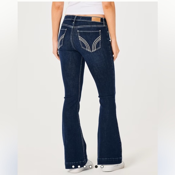 NWT Hollister Low-Rise Dark Wash Contrast Stitch Flare Jeans - Picture 3 of 4